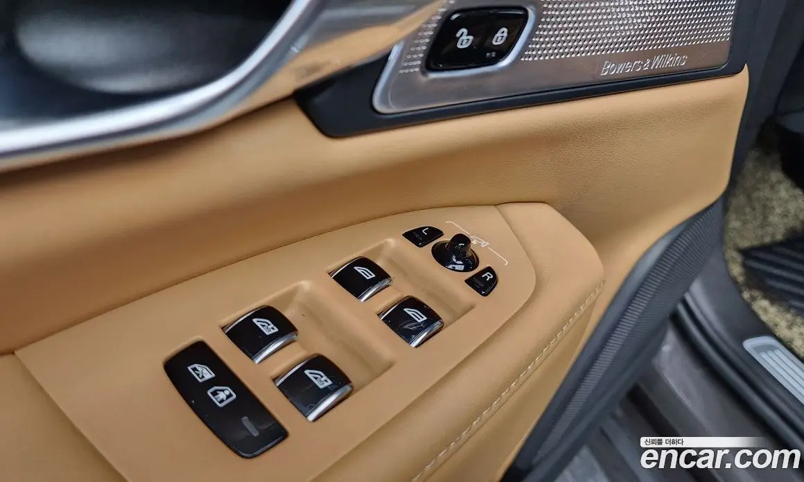 Volvo S90 2022 2.0 автомат (гидро), фото 37
