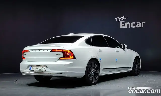 Volvo S90 2024 2.0 автомат (гидро), миниатюра 2