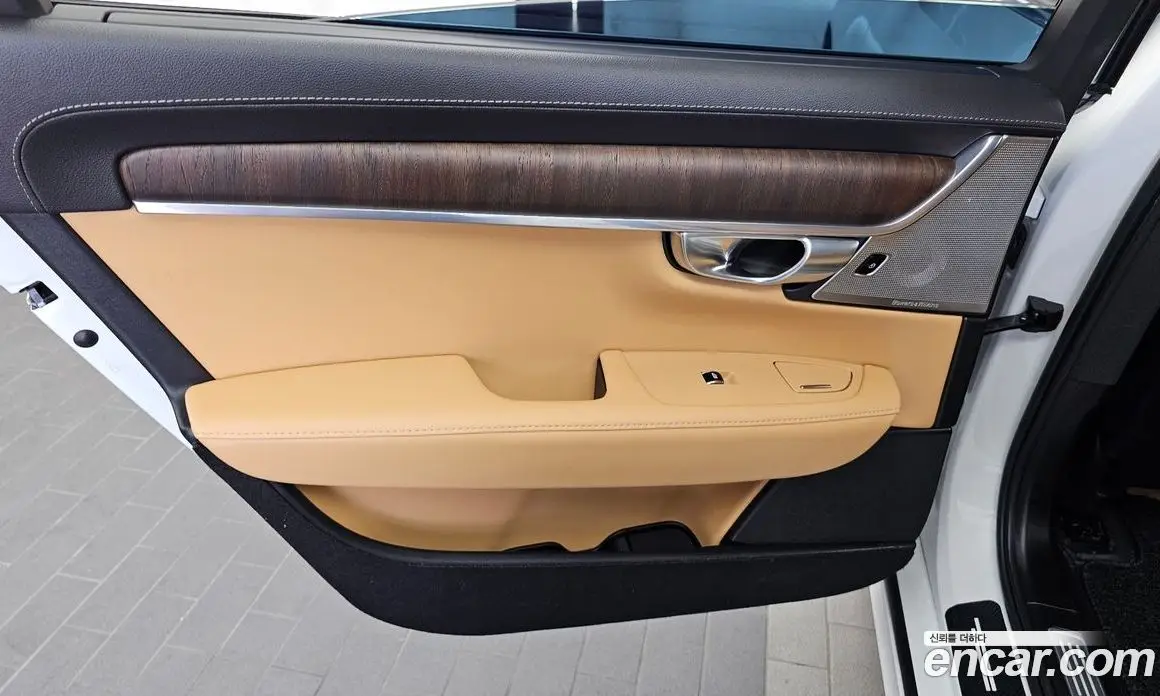 Volvo S90 2024 2.0 автомат (гидро), фото 15