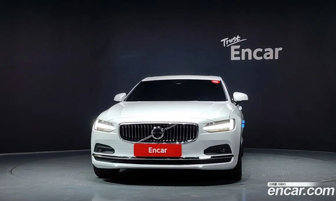 Volvo S90 2024 2.0 автомат (гидро), фото 3