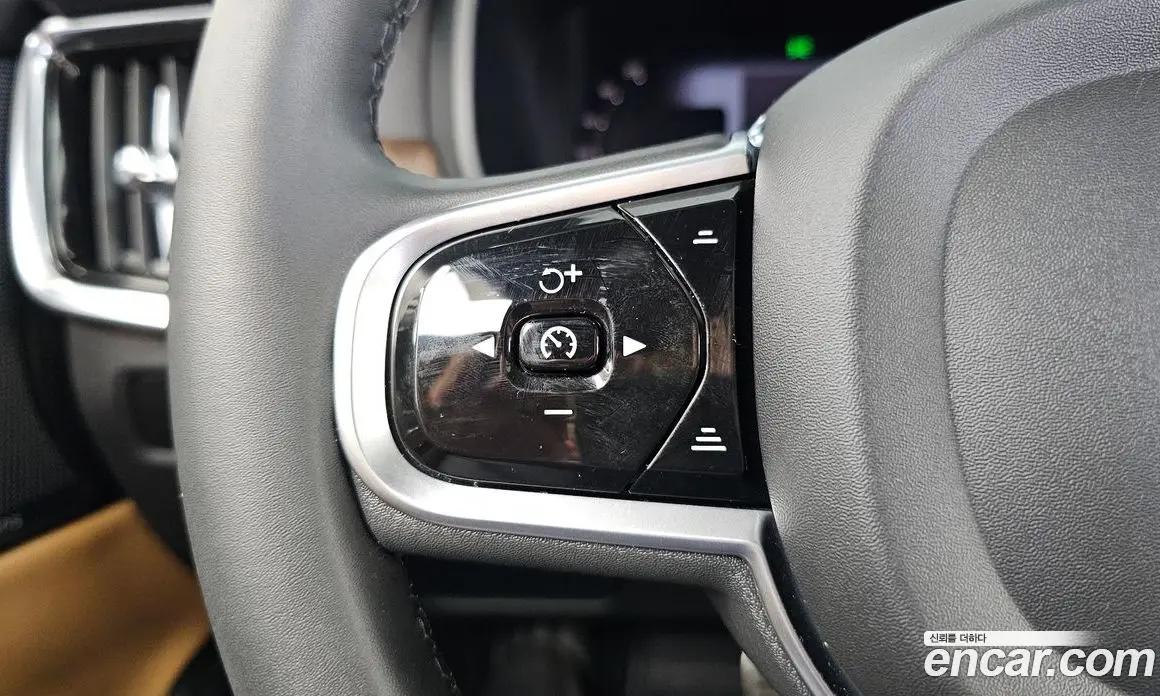 Volvo S90 2024 2.0 автомат (гидро), фото 35