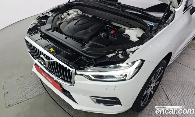Volvo XC60 2019 2.0 автомат (гидро), миниатюра 6
