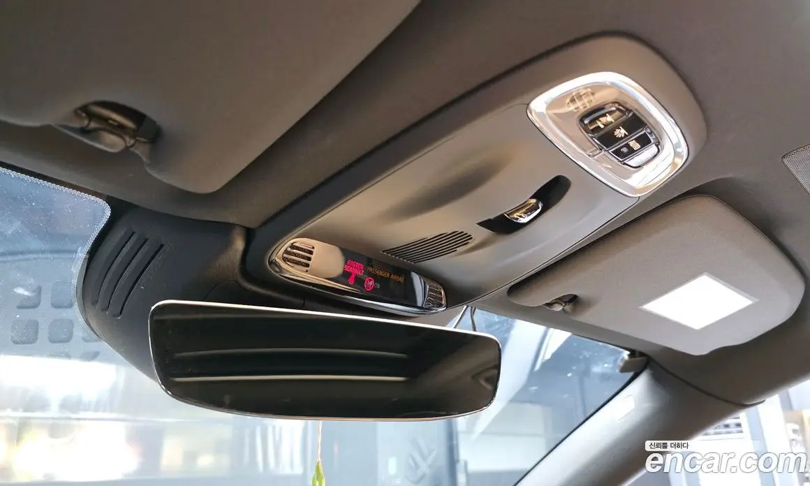 Volvo XC60 2021 2.0 автомат (гидро), фото 17