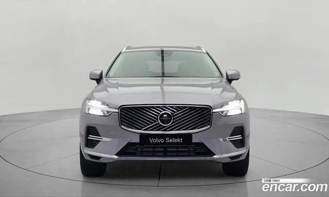 Volvo XC60 2025 2.0 автомат (гидро), миниатюра 2