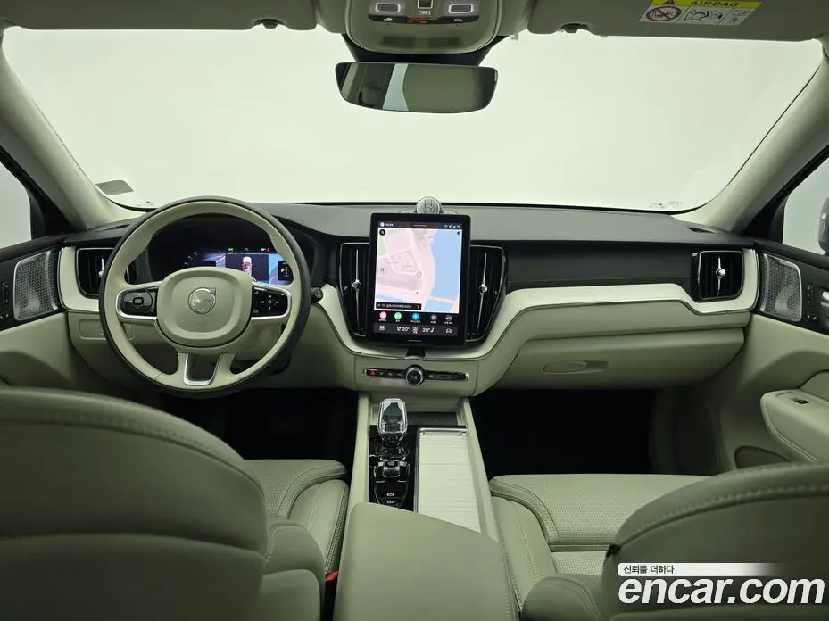Volvo XC60 2025 2.0 автомат (гидро), фото 7