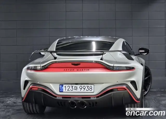Aston Martin Vantage 2023 5.2 автомат (гидро), миниатюра 4