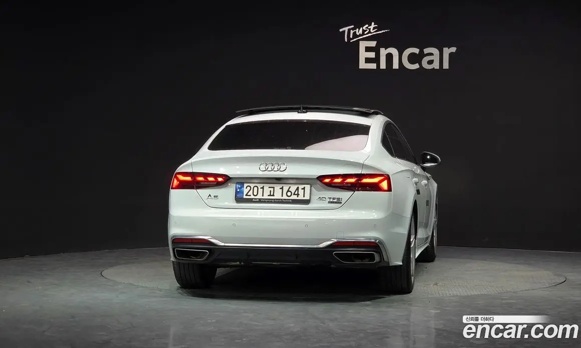 Audi A5 2021 2.0 автомат (гидро), фото 4