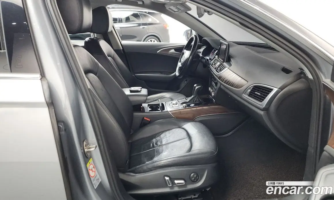 Audi A6 2015 2.0 автомат (гидро), фото 12
