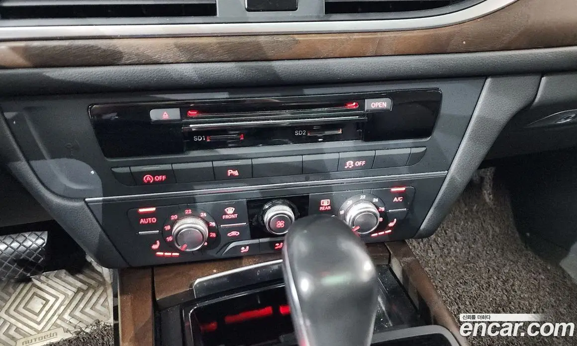 Audi A6 2015 2.0 автомат (гидро), фото 18