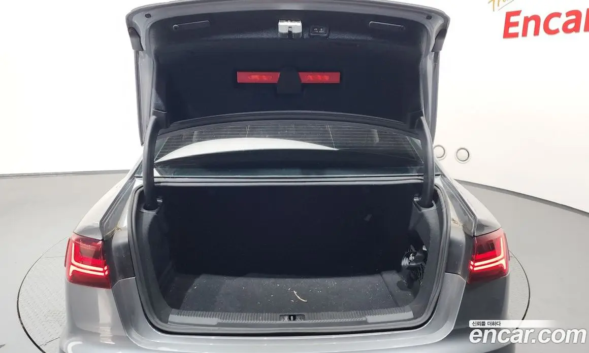 Audi A6 2015 2.0 автомат (гидро), фото 20