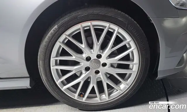 Audi A6 2018 2.0 автомат (гидро), миниатюра 7