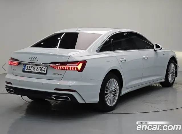 Audi A6 2020 2.0 автомат (гидро), миниатюра 4