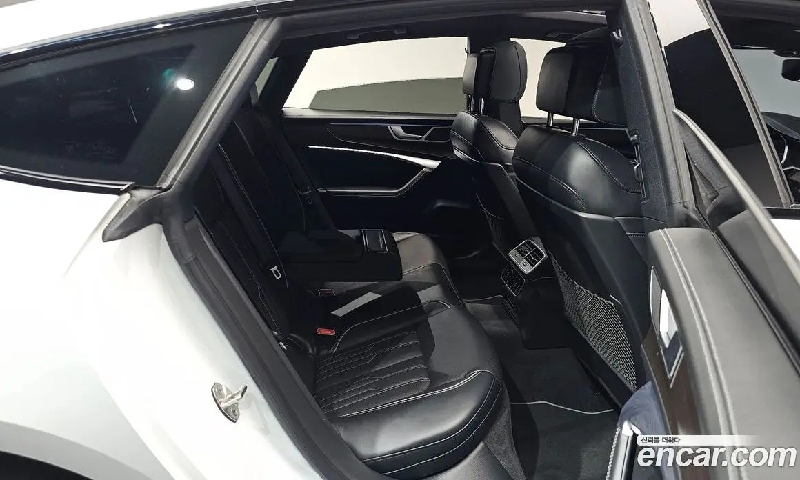 Audi A7 2022 3.0 автомат (гидро), фото 16