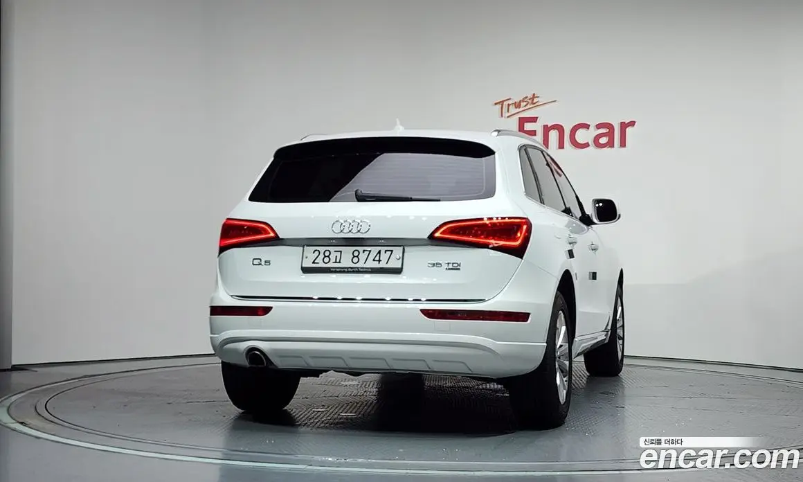 Audi Q5 2014 2.0 автомат (гидро), фото 4