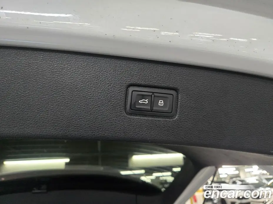 Audi Q7 2021 3.0 автомат (гидро), фото 18
