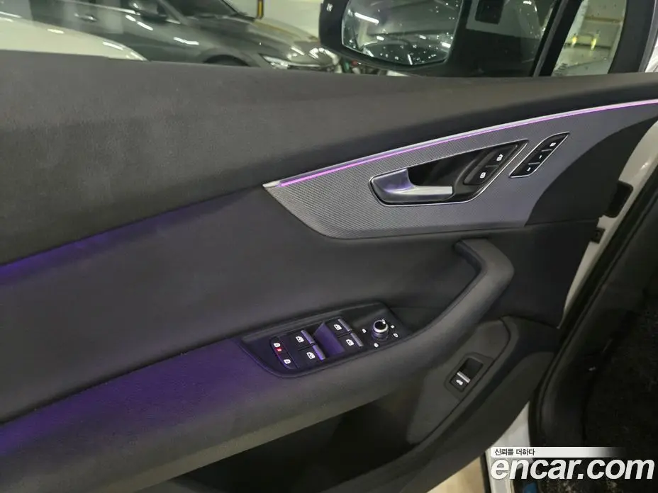 Audi Q7 2021 3.0 автомат (гидро), фото 6