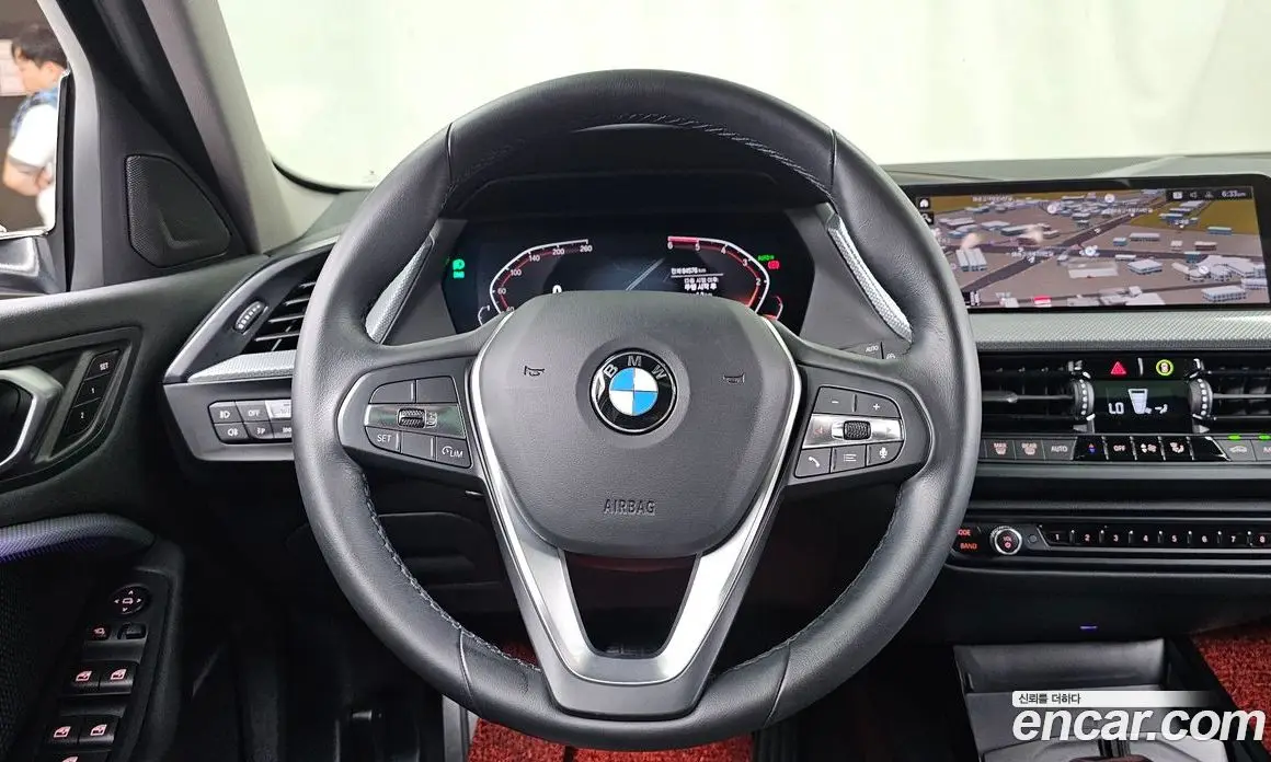 BMW 1 серия 2021 2.0 автомат (гидро), фото 19