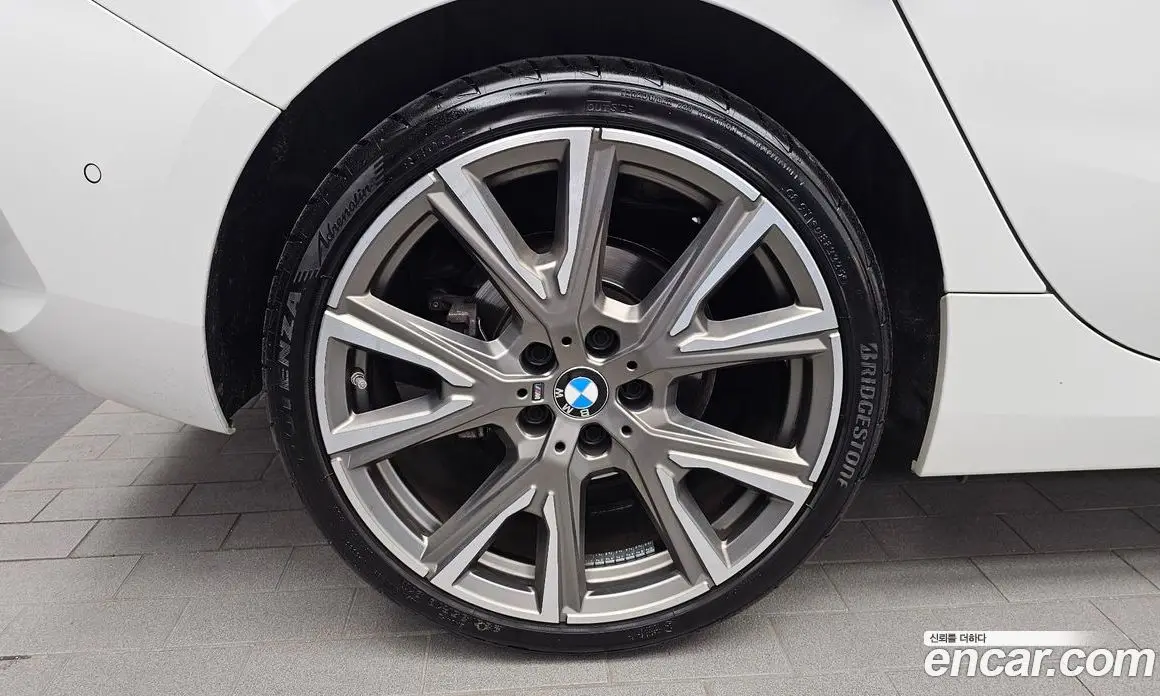 BMW 1 серия 2021 2.0 автомат (гидро), фото 5