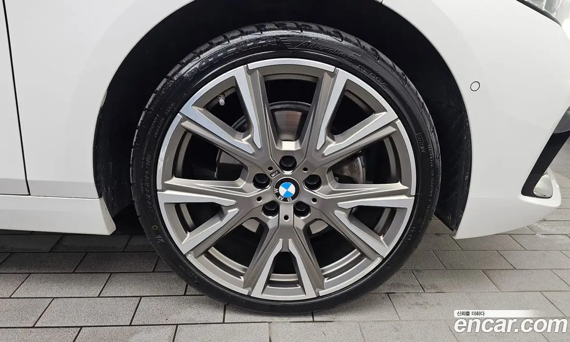 BMW 1 серия 2021 2.0 автомат (гидро), фото 7