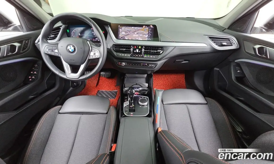 BMW 1 серия 2021 2.0 автомат (гидро), фото 10