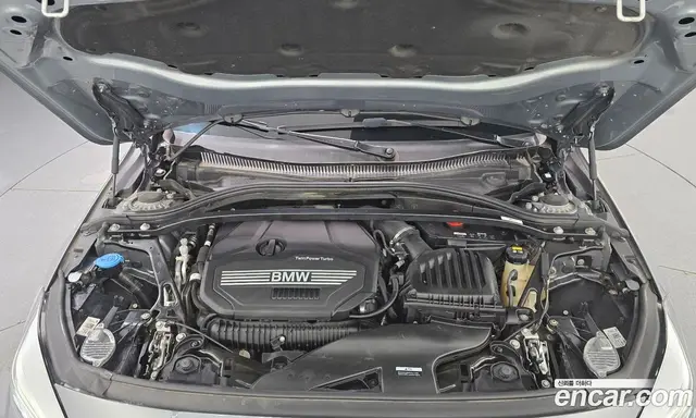 BMW 1 серия 2022 2.0 автомат (гидро), миниатюра 6