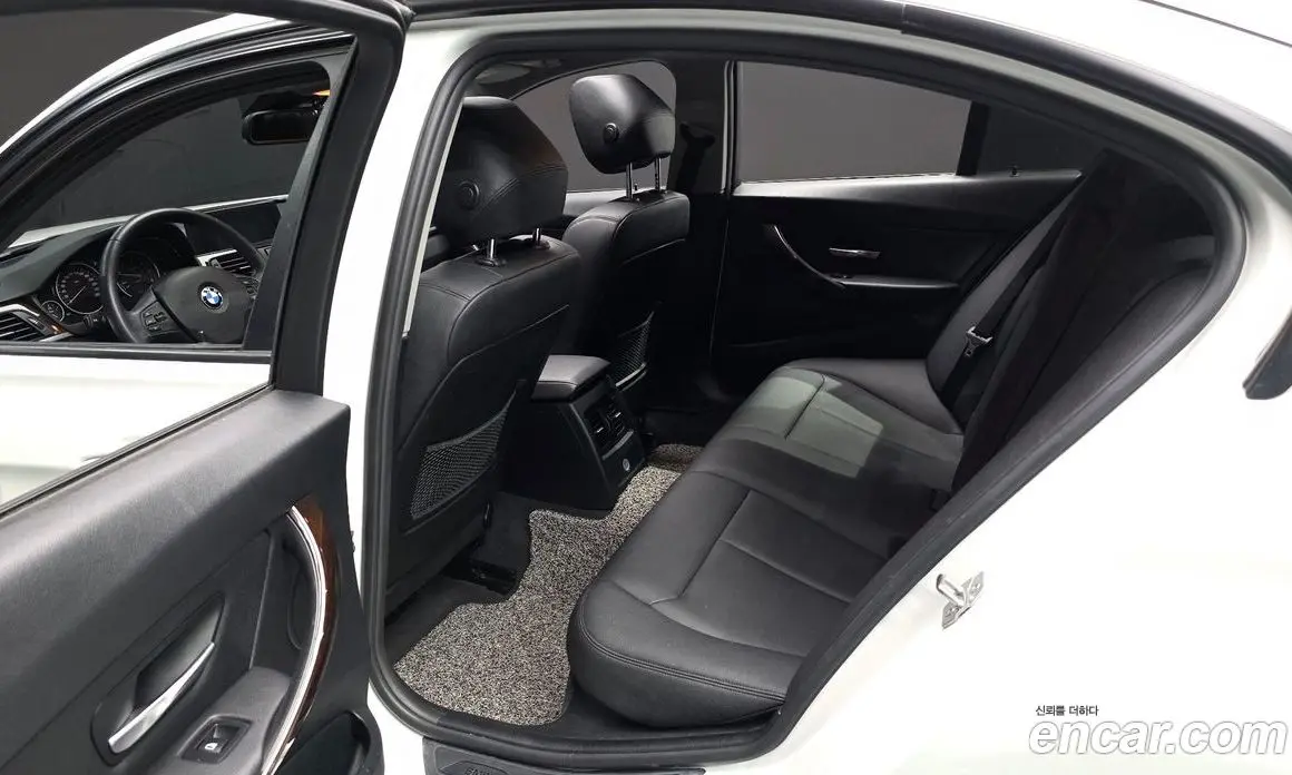 BMW 3 серия 2015 2.0 автомат (гидро), фото 12 BMW 3 серия 2015 2.0 автомат (гидро), фото 12