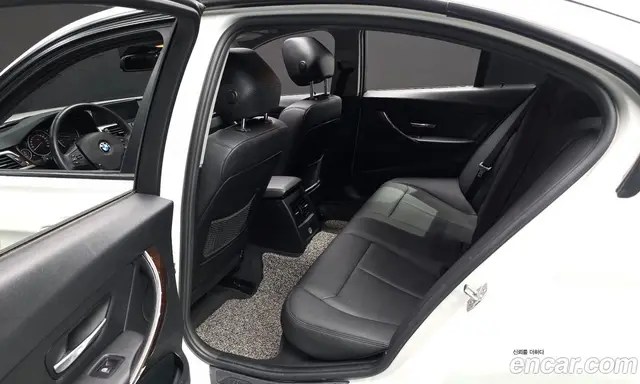 BMW 3 серия 2015 2.0 автомат (гидро), миниатюра 12