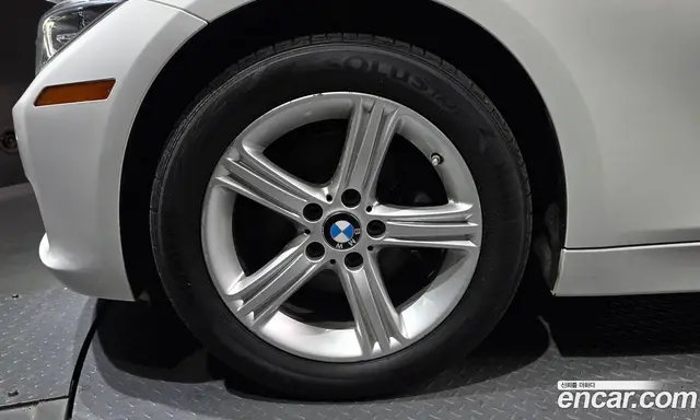BMW 3 серия 2015 2.0 автомат (гидро), миниатюра 5 BMW 3 серия 2015 2.0 автомат (гидро), миниатюра 5