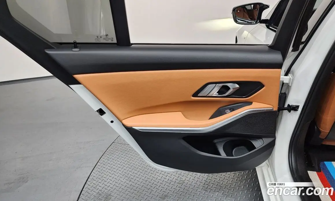 BMW 3 серия 2022 2.0 автомат (гидро), фото 15