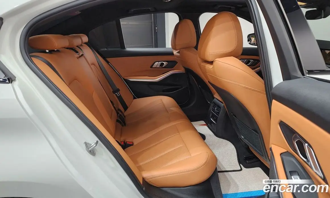 BMW 3 серия 2022 2.0 автомат (гидро), фото 17