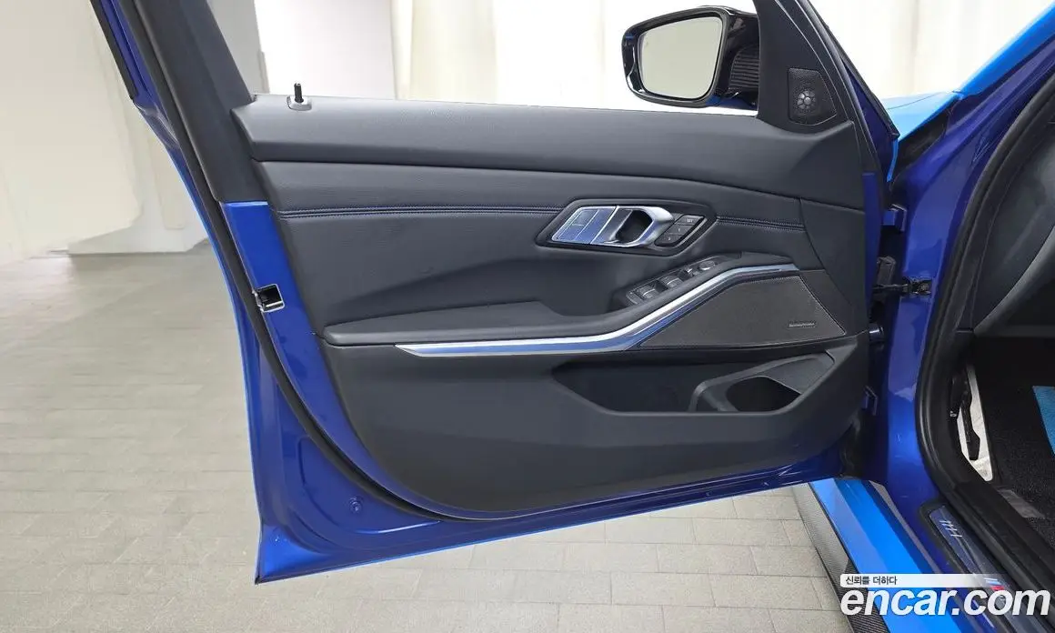 BMW 3 серия 2022 3.0 автомат (гидро), фото 14