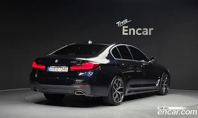 BMW 5 серия 2023 2.0 автомат (гидро), миниатюра 2