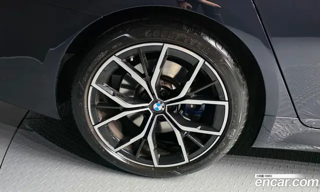 BMW 5 серия 2023 2.0 автомат (гидро), миниатюра 5