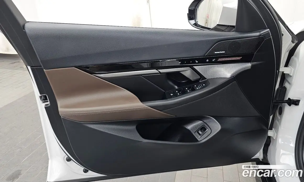 BMW 5 серия 2024 2.0 автомат (гидро), фото 14