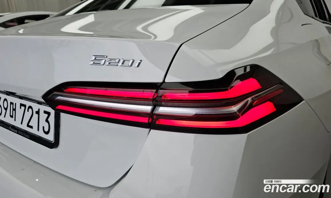BMW 5 серия 2024 2.0 автомат (гидро), фото 9
