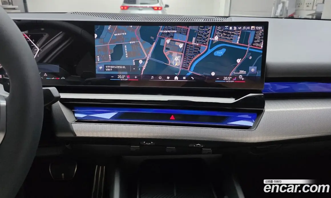 BMW 5 серия 2025 2.0 автомат (гидро), фото 18