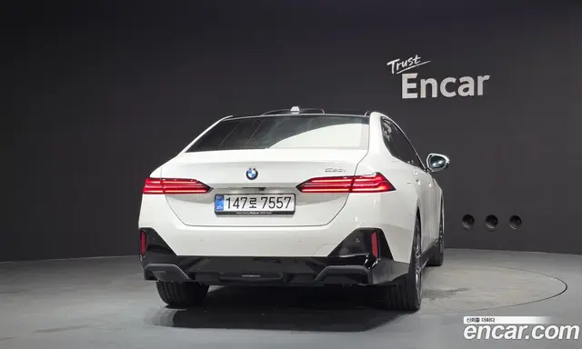 BMW 5 серия 2025 2.0 автомат (гидро), миниатюра 4