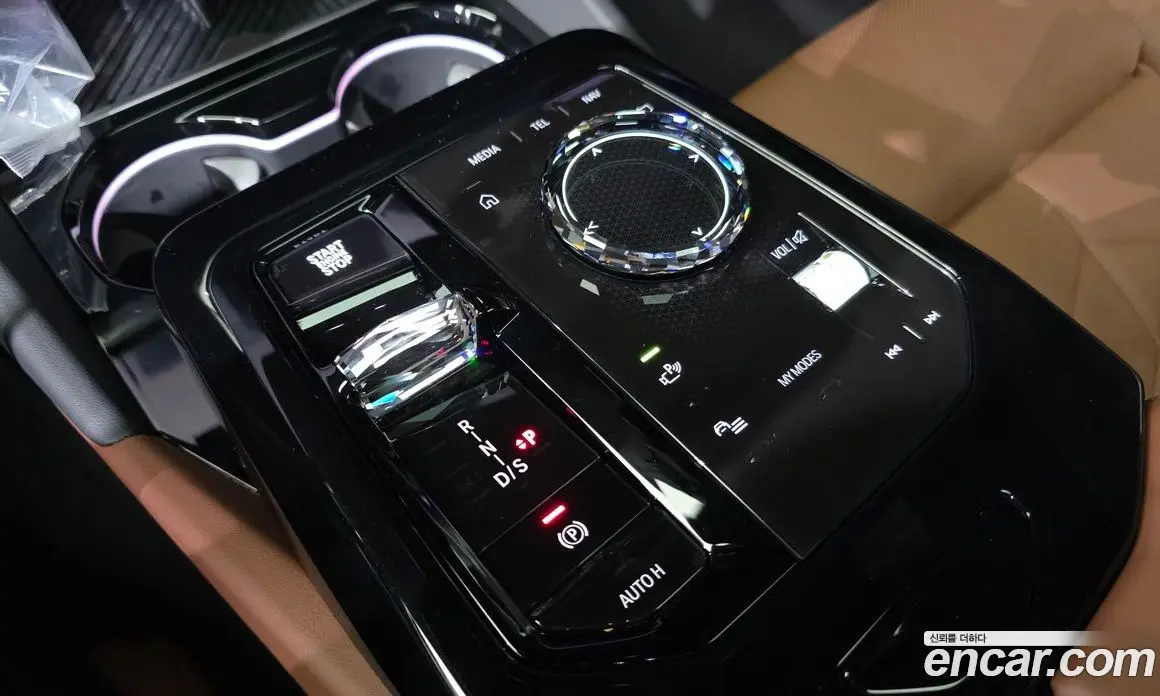 BMW 5 серия 2025 2.0 автомат (гидро), фото 9