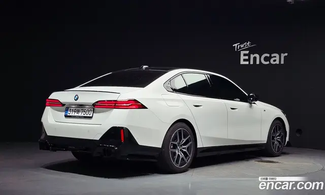 BMW 5 серия 2025 2.0 автомат (гидро), миниатюра 2
