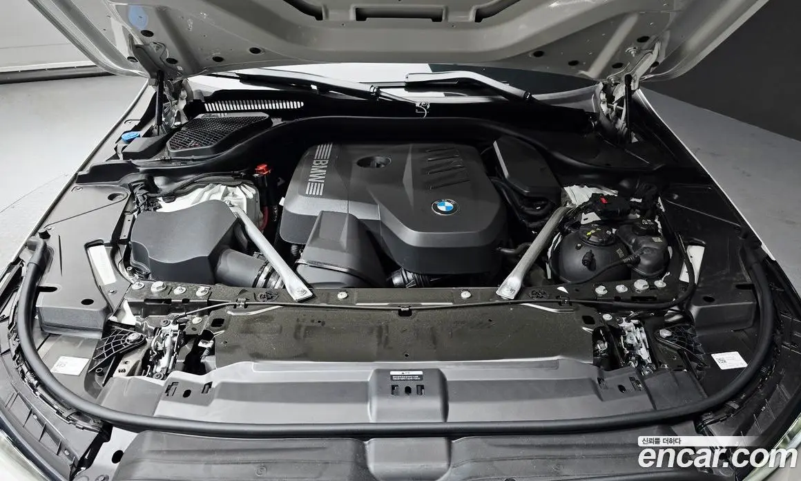 BMW 5 серия 2025 2.0 автомат (гидро), фото 6
