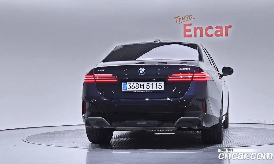 BMW 5 серия 2025 2.0 автомат (гидро), фото 3