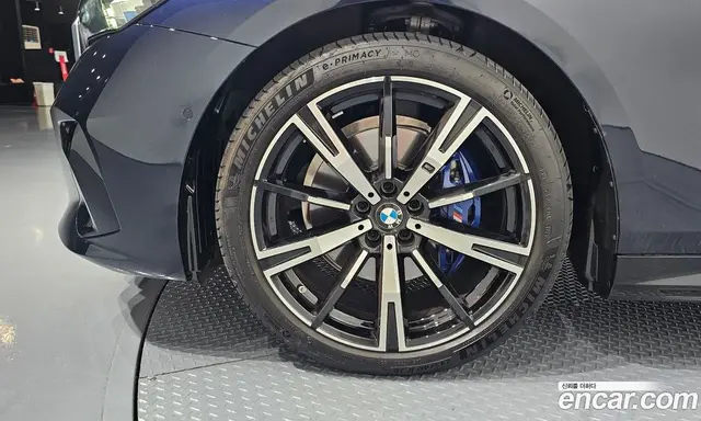 BMW 5 серия 2025 2.0 автомат (гидро), миниатюра 4