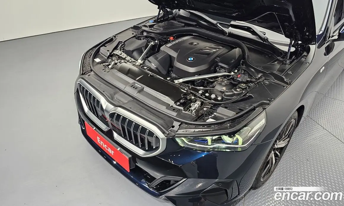 BMW 5 серия 2025 2.0 автомат (гидро), фото 5