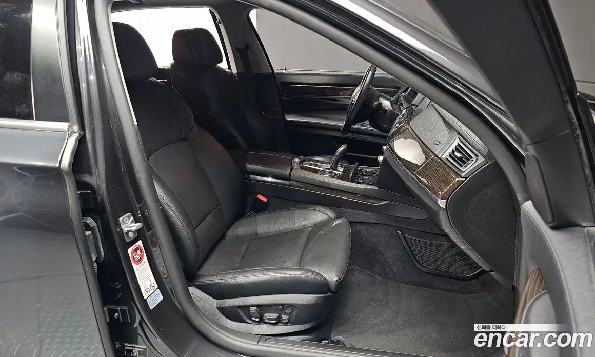 BMW 7 серия 2011 4.4 автомат (гидро), фото 12 BMW 7 серия 2011 4.4 автомат (гидро), фото 12