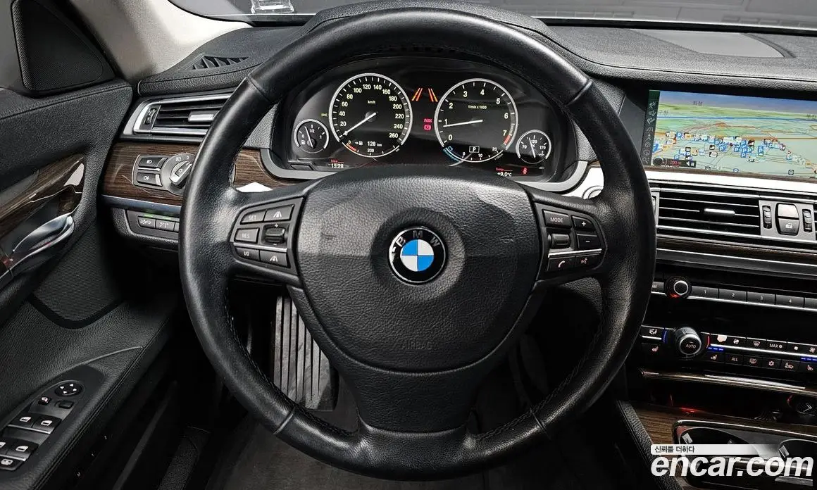 BMW 7 серия 2011 4.4 автомат (гидро), фото 13 BMW 7 серия 2011 4.4 автомат (гидро), фото 13