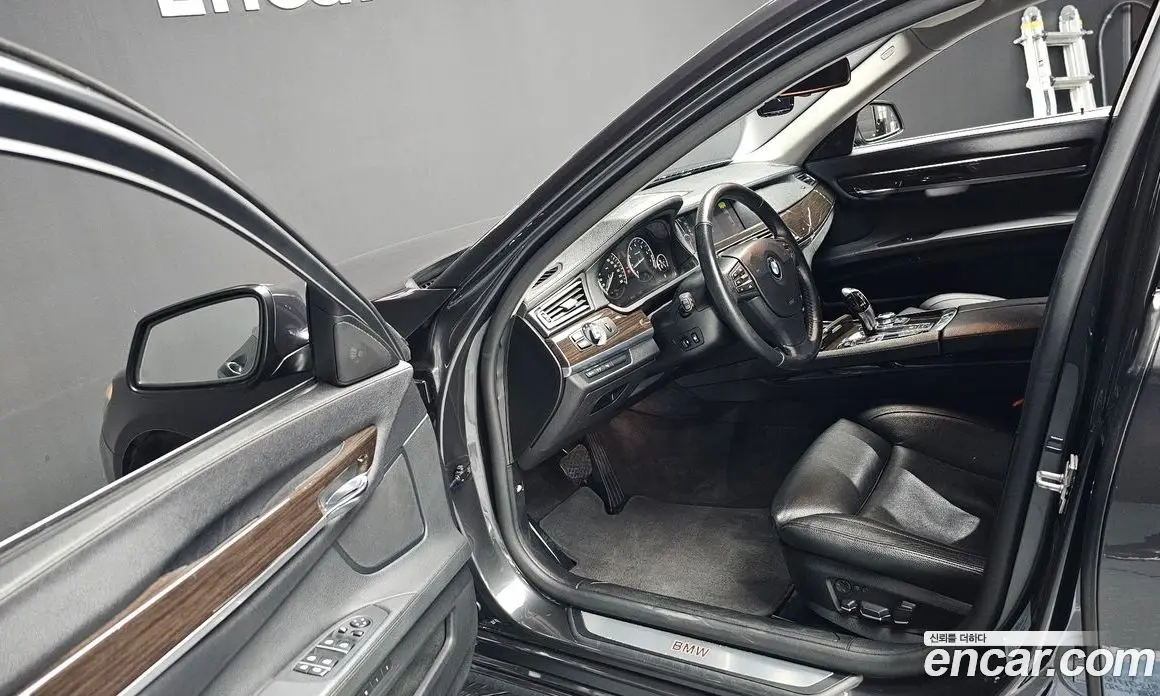 BMW 7 серия 2011 4.4 автомат (гидро), фото 10 BMW 7 серия 2011 4.4 автомат (гидро), фото 10