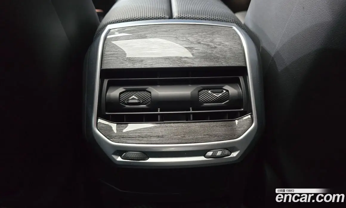 BMW 7 серия 2023 3.0 автомат (гидро), фото 32