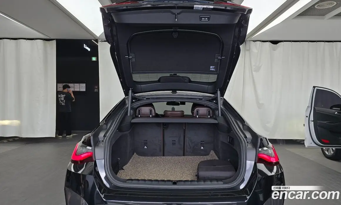 BMW i4 2022 0.2 автомат (гидро), фото 20