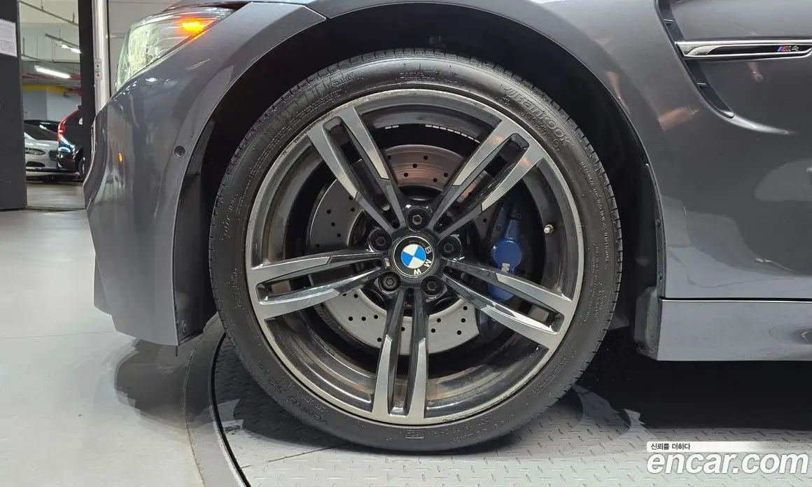 BMW M4 2016 3.0 автомат (гидро), фото 5