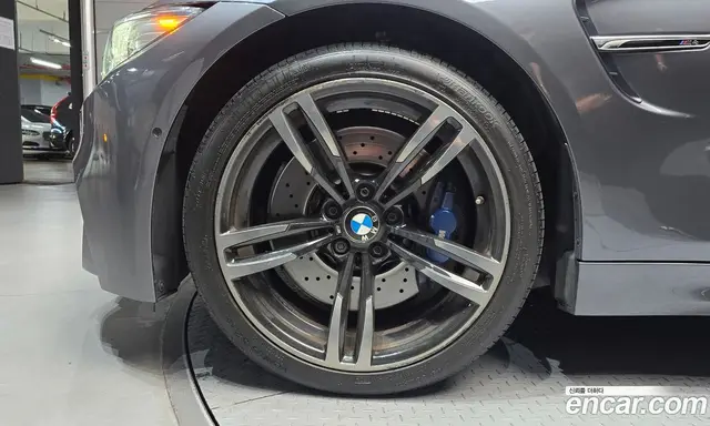 BMW M4 2016 3.0 автомат (гидро), миниатюра 5